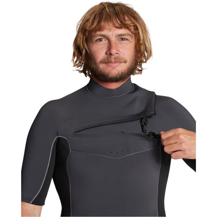 2024 Billabong Mens Absolute 2mm Flatlock Chest Zip Shorty Wetsuit ABYW500118 - Grey